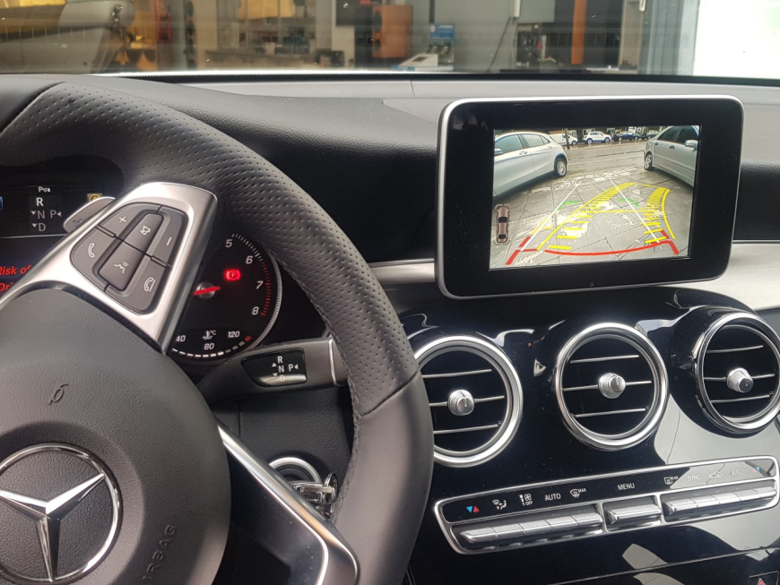 Εγκατάσταση Unique Auto Apple CarPlay, Android Auto και Media Player σε Mercedes GLC 250.