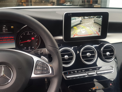 Εγκατάσταση Unique Auto Apple CarPlay, Android Auto και Media Player σε Mercedes GLC 250.