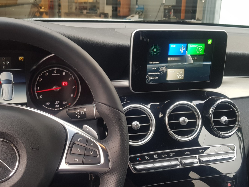 Εγκατάσταση Unique Auto Apple CarPlay, Android Auto και Media Player σε Mercedes GLC 250.