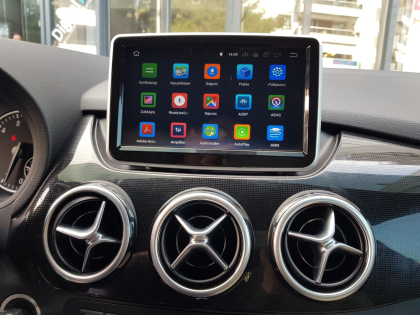Εγκατάσταση συστήματος πολυμέσων σε Mercedes B-200 W242.