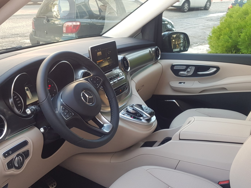 Εγκατάσταση Car Cinema 24" & TV Tuner σε Mercedes Vito 639 VIP.