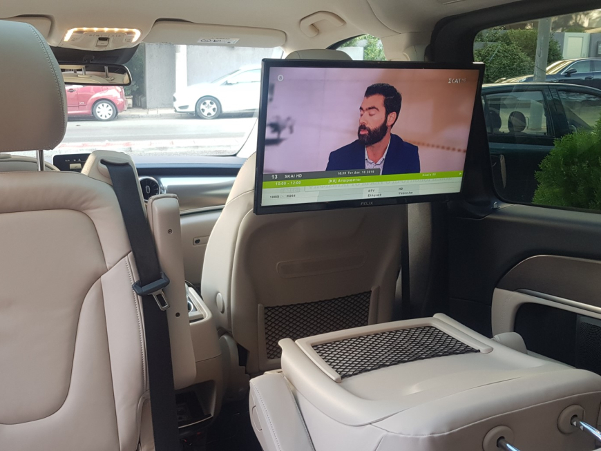 Εγκατάσταση Car Cinema 24" & TV Tuner σε Mercedes Vito 639 VIP.