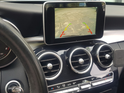 Εγκατάσταση Apple CarPlay της Unique Auto  σε Mercedes C180.