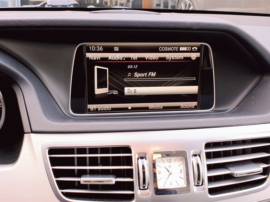 Εγκατάσταση ambient Apple CarPlay, Wireless Android Auto και Media Player σε Mercedes E200 W212 Facelift.