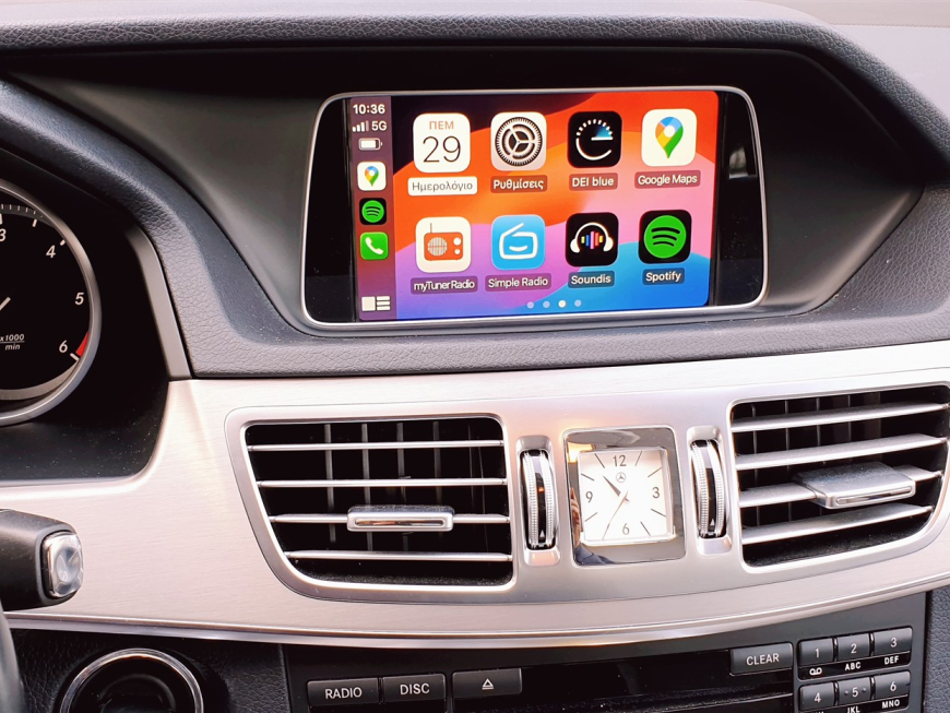 Εγκατάσταση ambient Apple CarPlay, Wireless Android Auto και Media Player σε Mercedes E200 W212 Facelift.