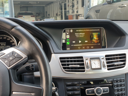 Εγκατάσταση ambient Apple CarPlay, Wireless Android Auto και Media Player σε Mercedes E200 W212 Facelift.