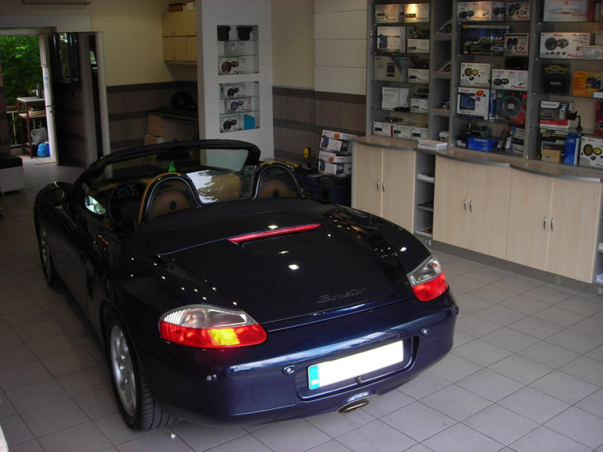 Εγκατάσταση Car Cinema - Navigation Pioneer Avic-X1BT σε Porsche Boxter 986.