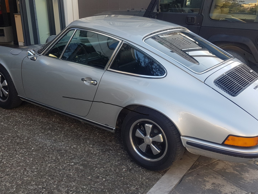 Εγκατάσταση κρυφού ηχητικού Συστήματος μέσω Audio Streaming σε Porsche 911 Model 1973, 2.4 CC.