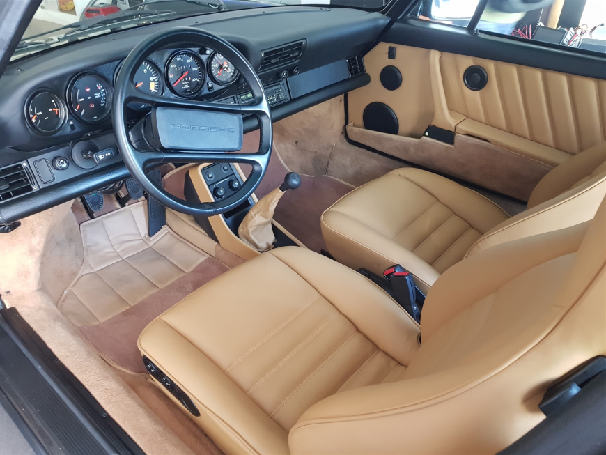 Εγκατασταση Retro Radio Bluetooth & Αναβάθμιση Ηχείων σε Porsche Carrera 2 964 Targa Turbo.