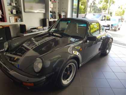 Εγκατασταση Retro Radio Bluetooth & Αναβάθμιση Ηχείων σε Porsche Carrera 2 964 Targa Turbo.