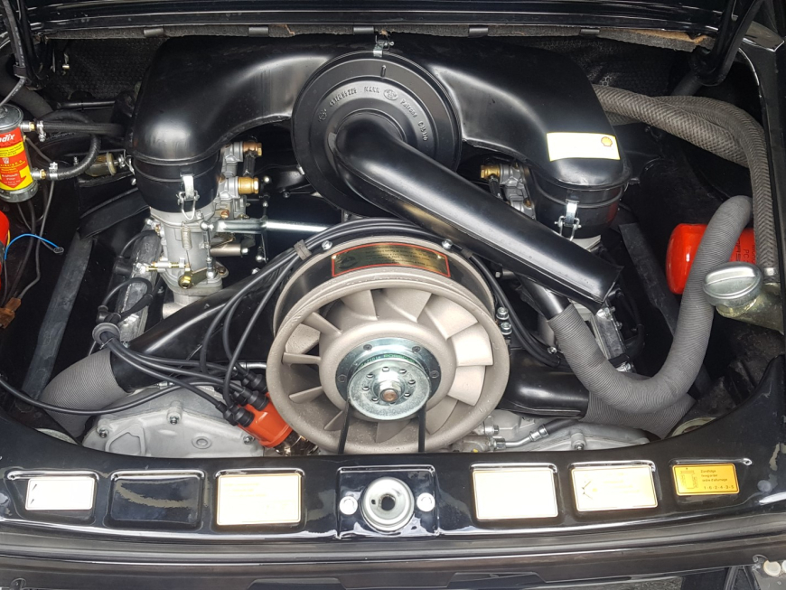 Εγκατάσταση Retro Audio System σε Porsche Carrera Model 1965