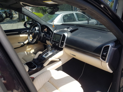 Εγκατάσταση Wireless Apple Car Play - Android Auto. Touch Screen σε Porsche Cayenne 958 Turbo S Magnum