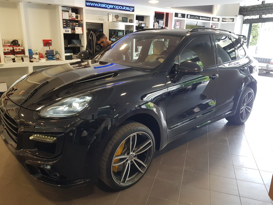 Εγκατάσταση Wireless Apple Car Play - Android Auto. Touch Screen σε Porsche Cayenne 958 Turbo S Magnum