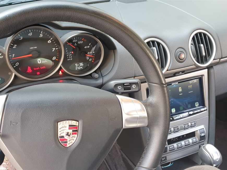 Εγκατάσταση . Alpine ILX 705D σε Porsche Cayman 987 S.