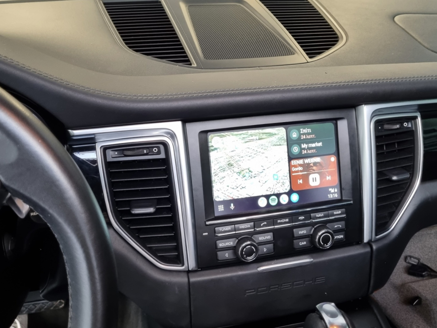 Εγκατασταση Apple Car Play, Android Auto σε Porsche Macan 95B.