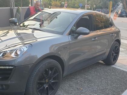 Εγκατάσταση Apple Car Play, Android Auto σε Porsche Macan 95B..