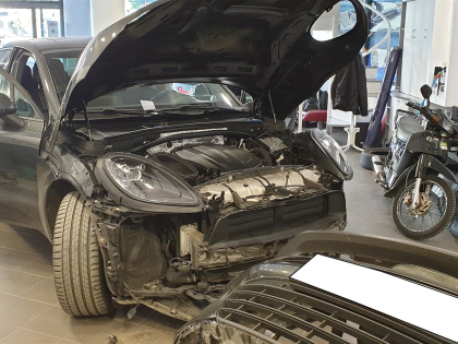 Εγκατάσταση PDC (Front & Rear Parking Sensor) σε Porsche Macan.