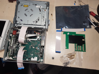 Εγκατάσταση Apple Car Play, Android Auto Wireless,  Touch Screen, Mirrolink, Media Player σε Porsche Panamera 970. 