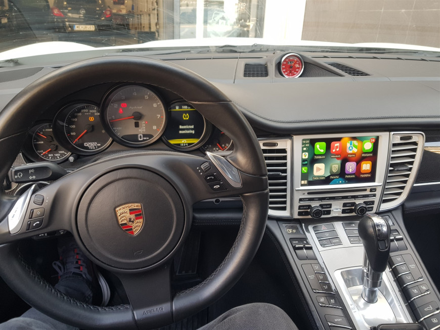Εγκατάσταση Apple Car Play, Android Auto Wireless, Touch Screen, Mirrolink, Media Player σε Porsche Panamera 970. 