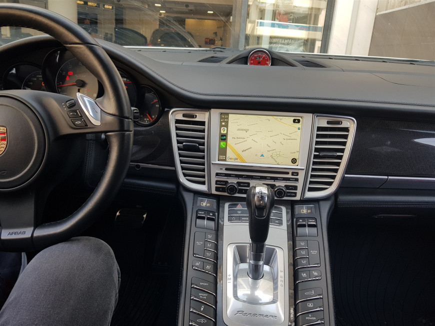Εγκατάσταση Apple Car Play, Android Auto Wireless, Touch Screen, Mirrolink, Media Player σε Porsche Panamera 970. 