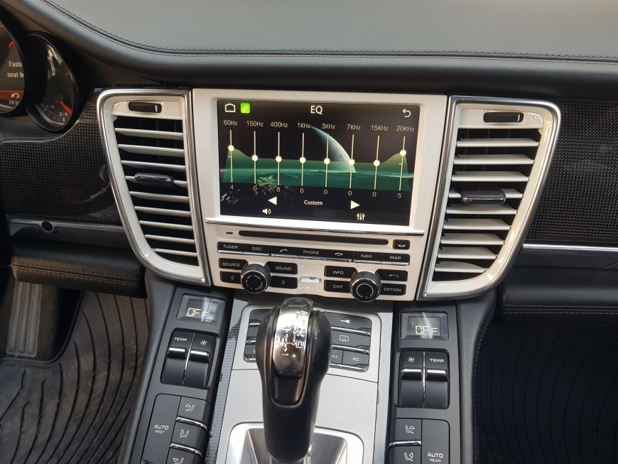 Εγκατάσταση Apple Car Play, Android Auto Wireless, Touch Screen, Mirrolink, Media Player σε Porsche Panamera 970. 