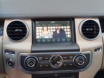 Εγκατάσταση  Apple Car Play Unique Auto σε Range Rover Discovery 4.