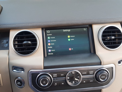 Εγκατάσταση  Apple Car Play Unique Auto σε Range Rover Discovery 4.