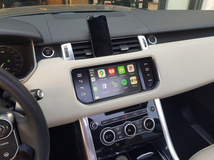 Εγκατάσταση Unique Auto Apple CarPlay & Android Auto Wireless σε Range Rover Sport HSE