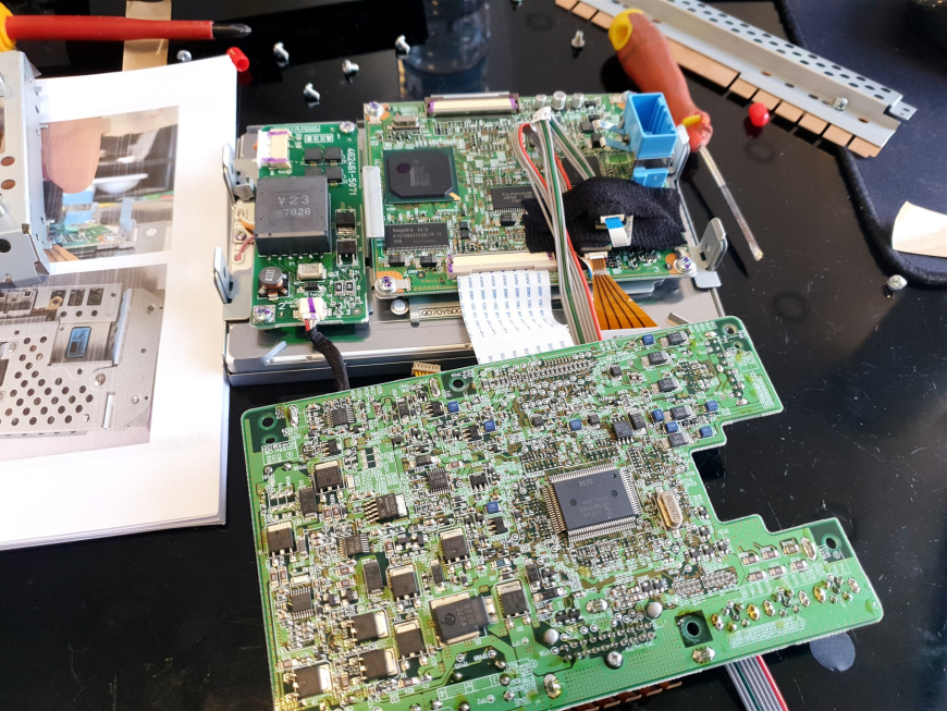 Εγκατάσταση Original Apple Car Play σε Range Rover Super Charged Sport L320.