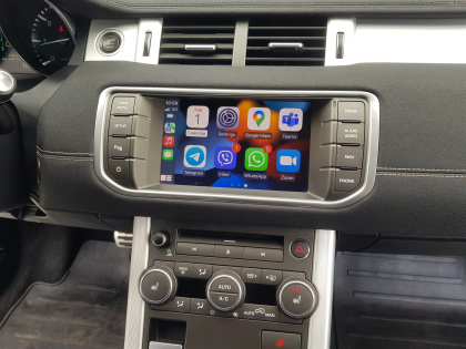Εγκατάσταση Apple CarPlay και Android Auto στην εργοστασιακή οθόνη Range Rover Evoque 2016.