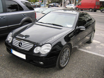 Εγκατάσταση Car Cinema & Navigation Kenwood DNX7200 σε Mercedes C200 Sports Coupe (W203).