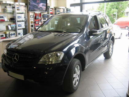 Εγκατάσταση Car Cinema Navigation Kenwood DNX-7200, Xenon Lights & Camera σε Mercedes ML 350 (W164).