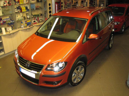 Εγκατάσταση Car Cinema Navigation Kenwood DNX7200 σε Volkswagen Cross Touran.