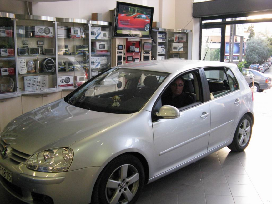 Εγκατάσταση Car Cinema Navigation Kenwood DNX8220BT σε Volkswagen Golf 5