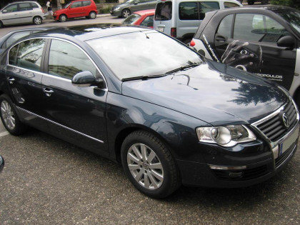 Εγκατάσταση Car Cinema Navigation Kenwood DNX7200 σε Volkswagen Passat 2008.