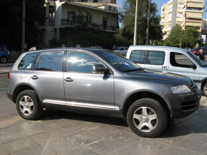 Εγκατάσταση Car Cinema Navigation Kenwood DNX8220BT σε Volkswagen Touareg.