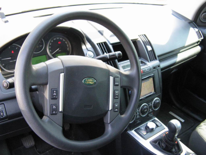 Εγκατάσταση NavGate Pioneer AVIC-F900BT Navigation & Car Cinema σε Land Rover Freelander 2.