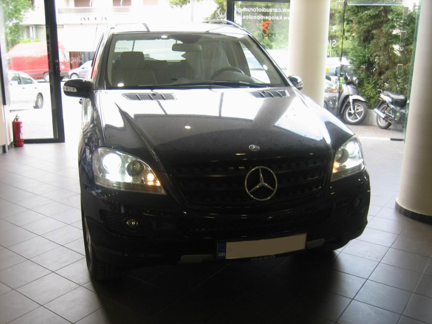 Εγκατάσταση Car Cinema Navigation Kenwood DNX-7200, Xenon Lights & Camera σε Mercedes ML 350 (W164).