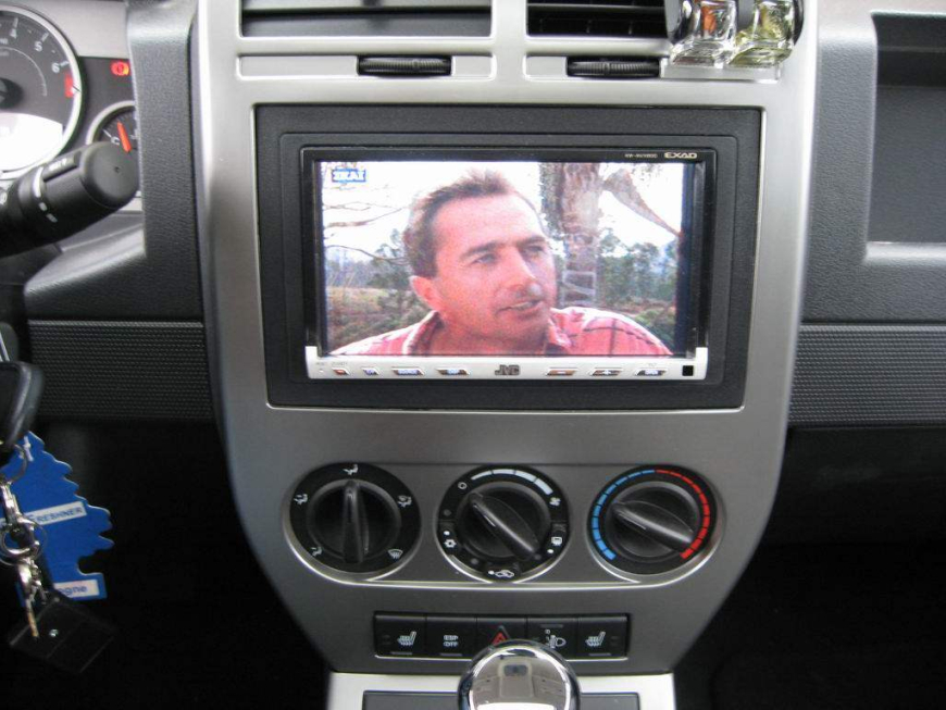 Εγκατάσταση JVC KW AVX 810 σε Jeep Compass.