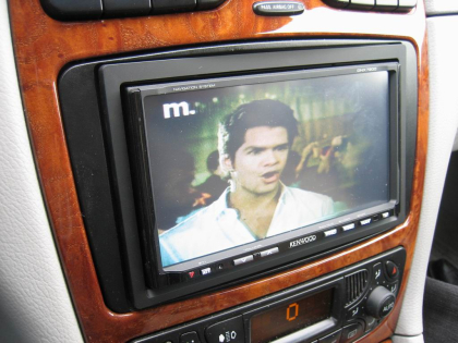 Εγκατάσταση Car Cinema και συστήματος πλοήγησης Kenwood DNX7200 σε Mercedes CLK 200 W208.