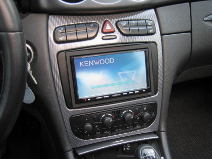 Εγκατάσταση Car Cinema και σύστημα πλοήγησης Kenwood DDX7029 σε Mercedes CLK 200 W208.