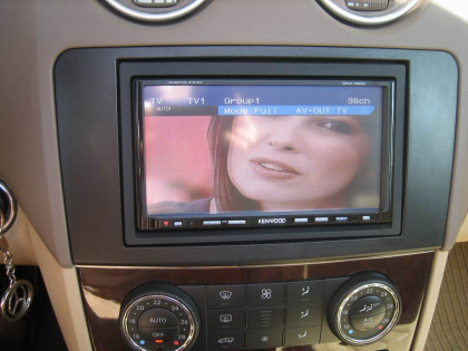 Εγκατάσταση Car Cinema & Navigation Kenwood DNX7200 σε Mercedes ML 350.