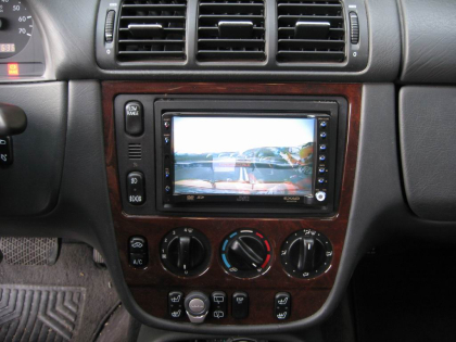 Εγκατάσταση Car Cinema JVC KW-AVX800 σε Mercedes ML320.