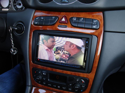 Εγκατάσταση Kenwood DDX8022BT, NaviBox & Destinator σε Mercedes CLK 200 (W209).