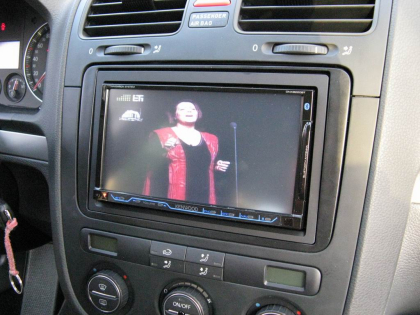 Εγκατάσταση Car Cinema Navigation Kenwood DNX8220BT σε Volkswagen Golf 5