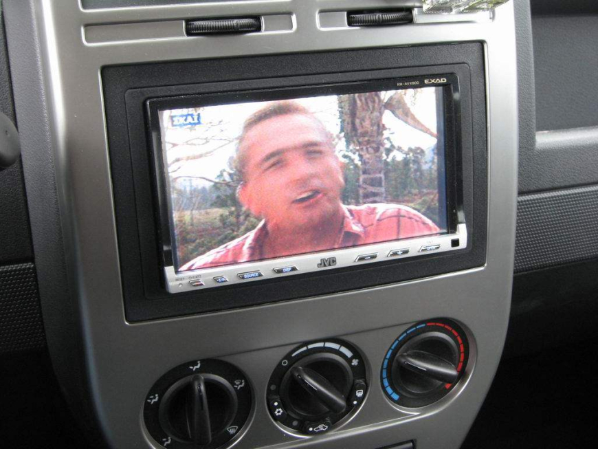 Εγκατάσταση JVC KW AVX 810 σε Jeep Compass.