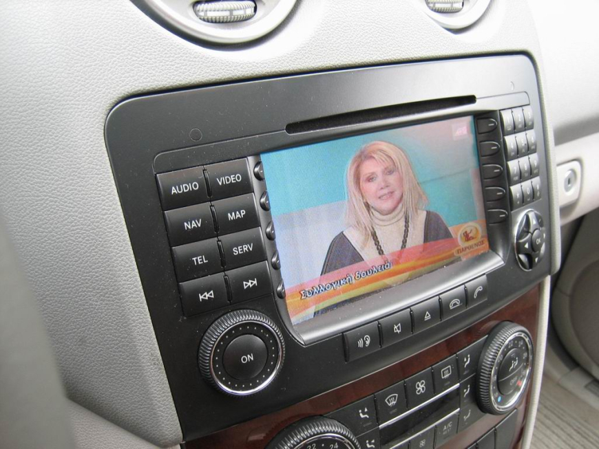 Εγκατάσταση Video Input και TV Tuner σε Mercedes ML 350.