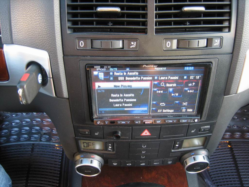 Εγκατάσταση Car Cinema Navigation Pioneer AVIC-HD3BT με Veba & Κάμερα Οπισθοπορείας σε Volkswagen Touareg.