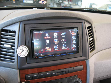 Εγκατάσταση Car Cinema Navigation – Kenwood DNX8220BT Grand Cherokee.