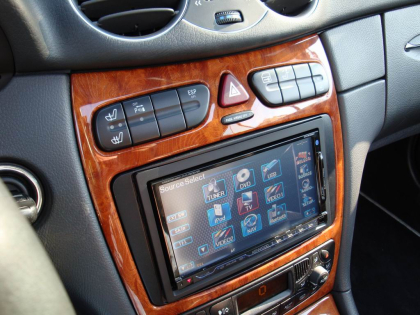 Εγκατάσταση Kenwood DDX8022BT, NaviBox & Destinator σε Mercedes CLK 200 (W209).